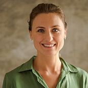 Mônica Kerr